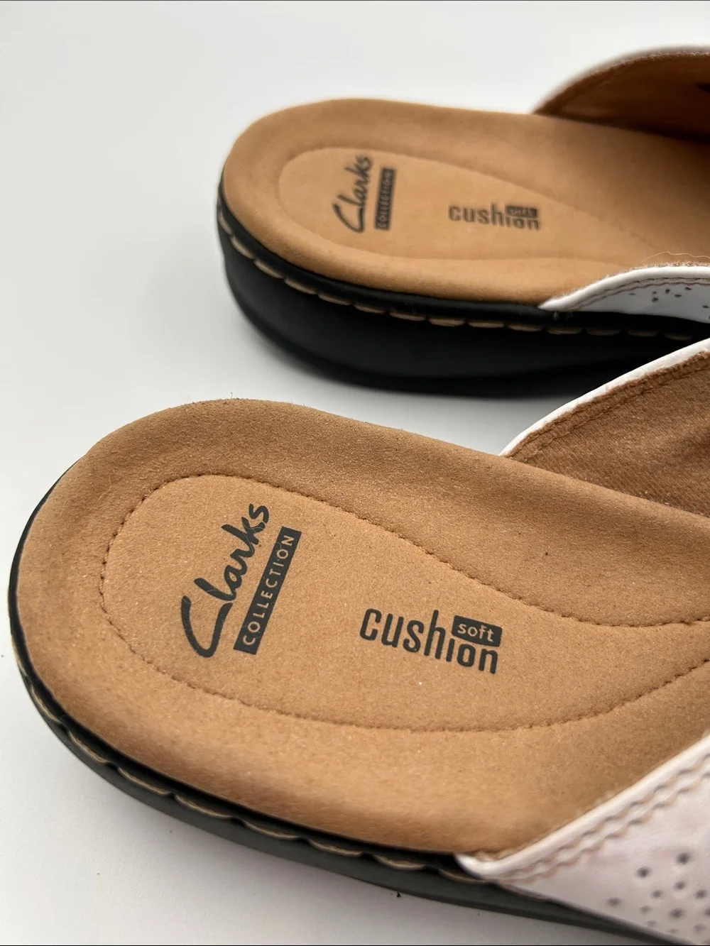 Clarks White Perforated Adjustable Slide Sandals Size 12 N Narrow